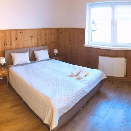 Gosciniec Nad Zalewem