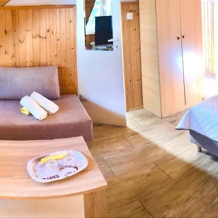 Guest house Gosciniec Nad Zalewem Katy Rybackie