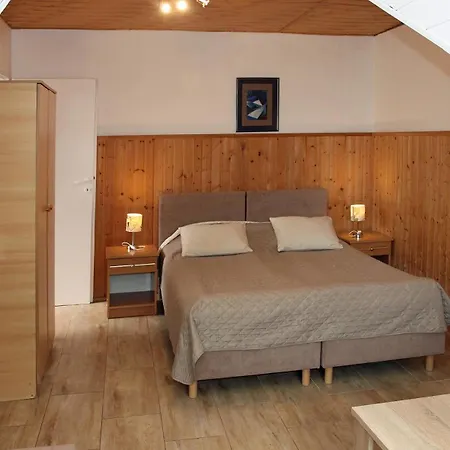 Gosciniec Nad Zalewem Guest house Katy Rybackie