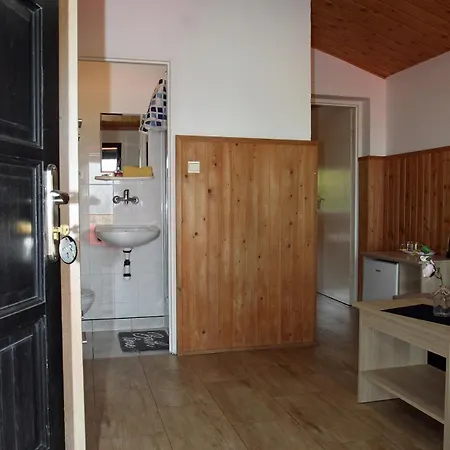 Gosciniec Nad Zalewem ゲストハウス