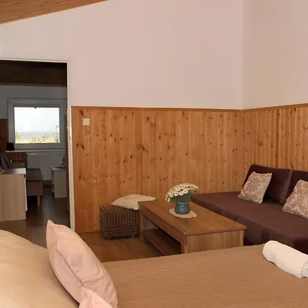 Gosciniec Nad Zalewem Vendégház 4*