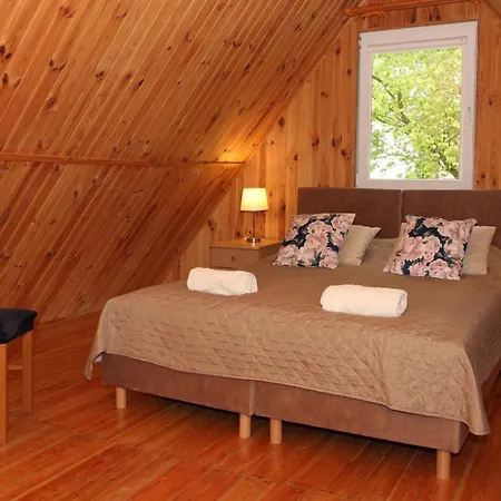 ゲストハウス Gosciniec Nad Zalewem 3*