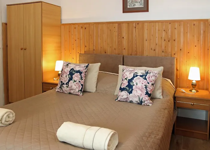 Gosciniec Nad Zalewem Vendégház