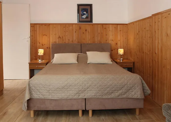 بيت ضيافة Gosciniec Nad Zalewem 3*