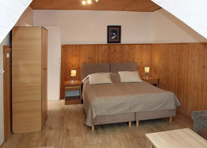 Gosciniec Nad Zalewem Vendégház Kąty Rybackie