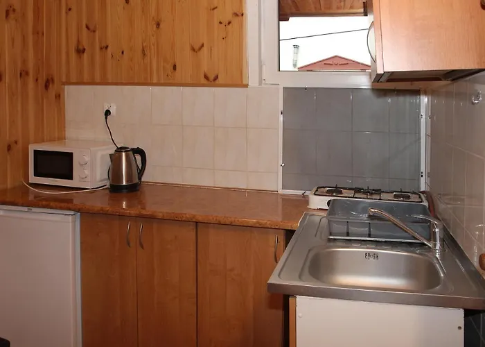 Gosciniec Nad Zalewem 3*